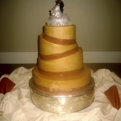 Fantasy Slanted Wedding Cake