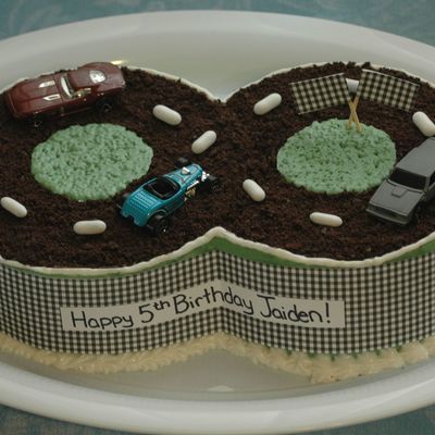 Race Car Track Birthday Cake!