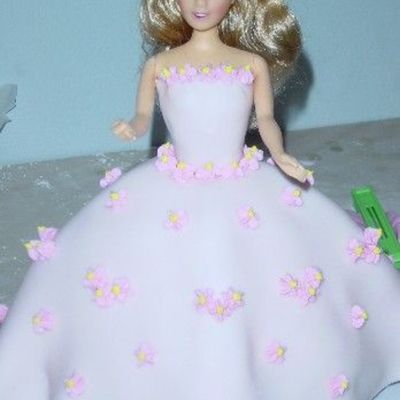 Doll Cake