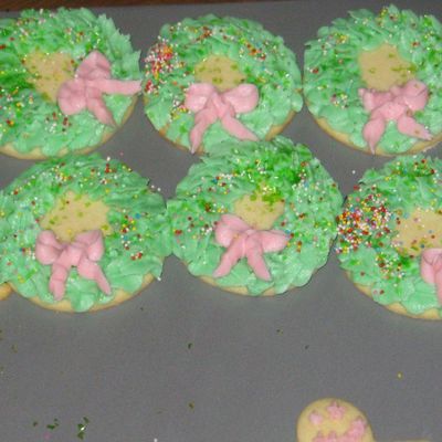 Christmas Wreath Cookies