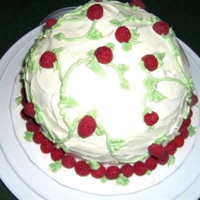 Raspberry Cake