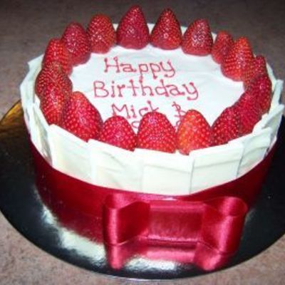 White Choc And Strawberries