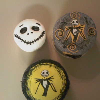 Nightmare Before X-Mas Birthday Cakes
