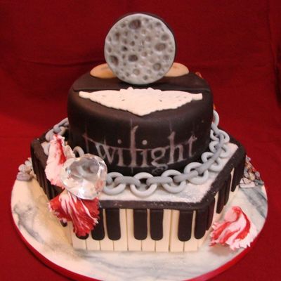 Twilight Saga Cake