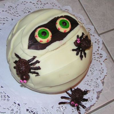 Mummy Cake