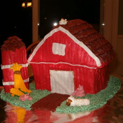 Barnyard Cake