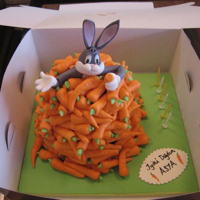My First Bugs Bunny Birthday Cake