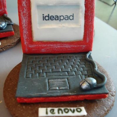 Lap Top Cookie