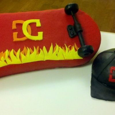 Dc Skateboard And Hat