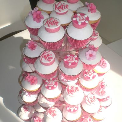 Katies 21St Birthday Cupcakes