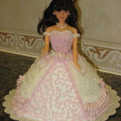 My 1St Doll Cake