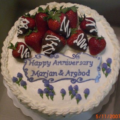 Happy Anniversary Cake