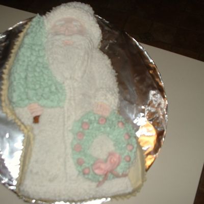 Old World Santa Cake