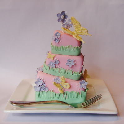 Topsy Turvy Mini Cake