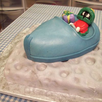 Marvin Goes To A Party