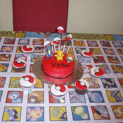 Pokemon Cake And Pokemon Cupcakes