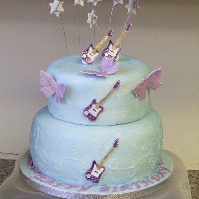 Hannah Montana Pale Blue Cake
