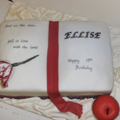 Twilight Birthday Cake