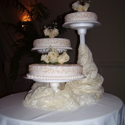 3 Tier Roses
