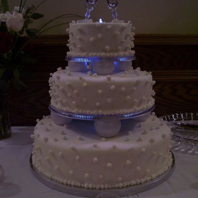 Champagne Bubble Wedding Cake