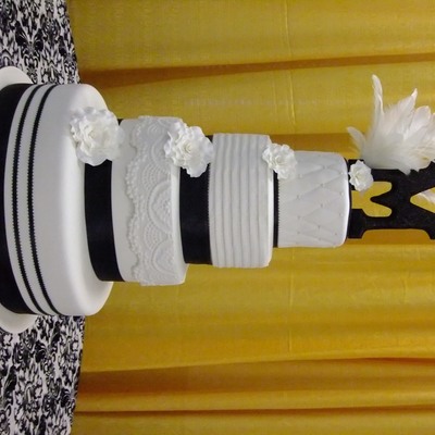 Black & White Wedding Cake