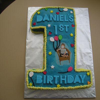 Daniels Cake