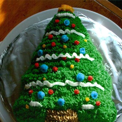 Christmas Tree Cake