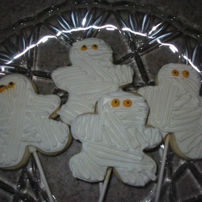 Mummy Cookies