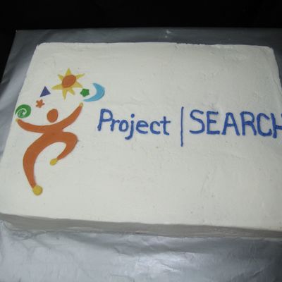 Logo Cake