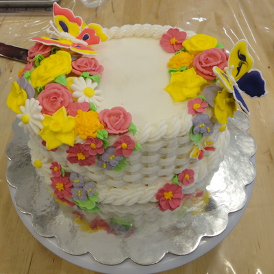 Wilton Class 2 Cake Basket Of Flowers