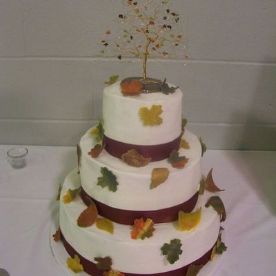 "falling In Love" Wedding Cake