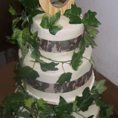 Camoflauge Wedding