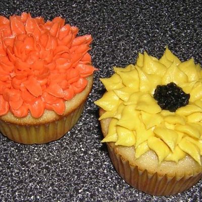 Mum And Sunflower Cupcakes