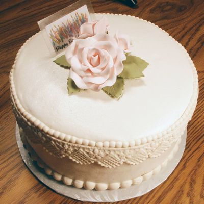 Birthday Lace And Roses