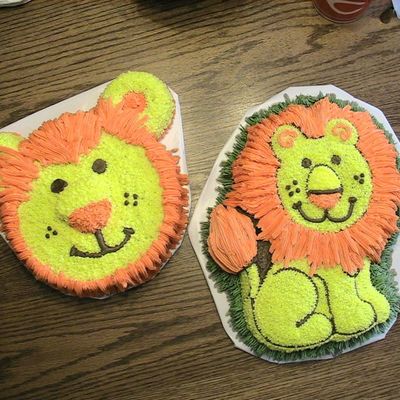 Lion Cakes