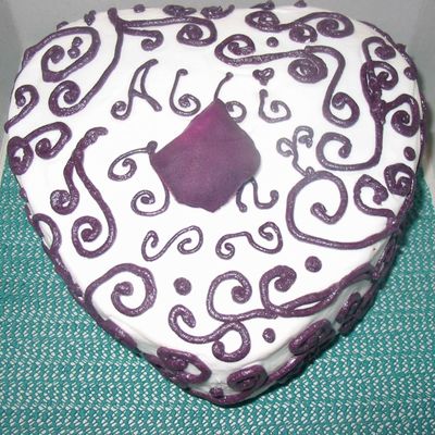 Eggplant 8" Heart In Buttercream With Petal