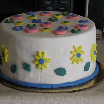Another View Of Fondant Dummy Cake