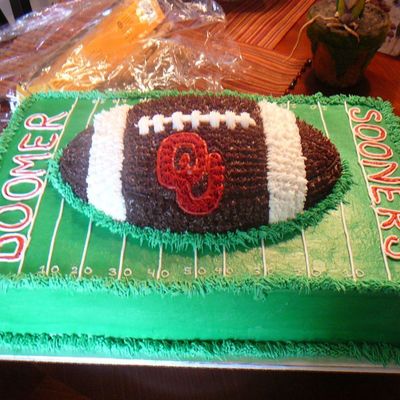 Ou Groom's Cake