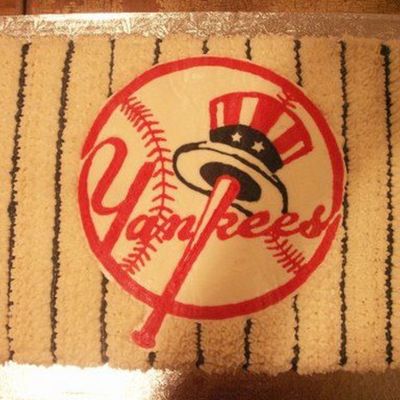 Yankees Cake