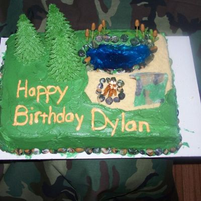 Camping Hunting Cake