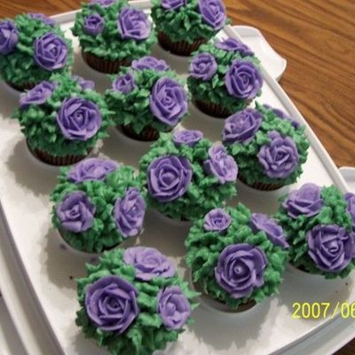 "everything's Coming Up Roses" Cupcakes