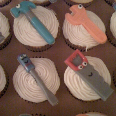 Handy Manny Cupcakes