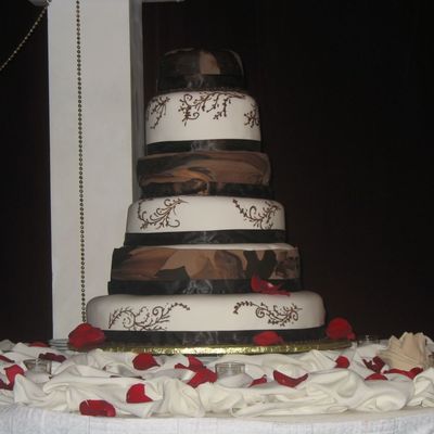 Marble Design W/ Freehand Scrolls