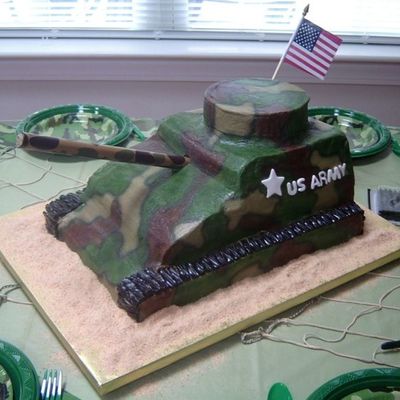 Tank Cake