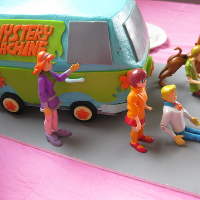 Mystery Machine (Scooby Doo) 3D Cake
