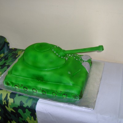 Tank Cake