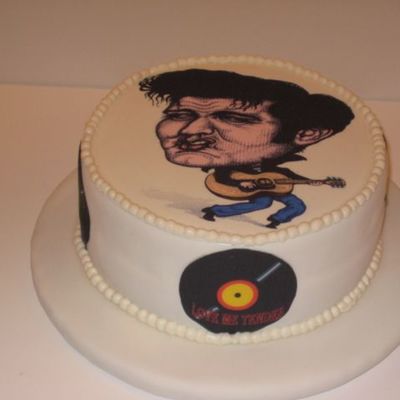 Elvis In In The House