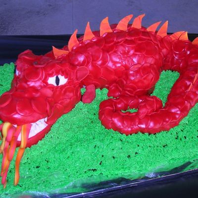 Dragon Cake