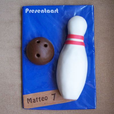 Bowling Pin And Ball