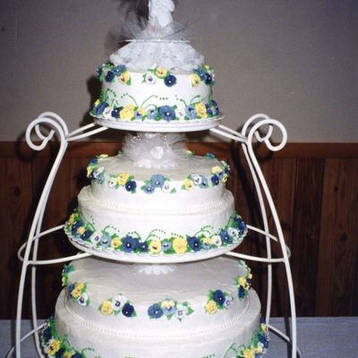 Pansy Wedding Cake